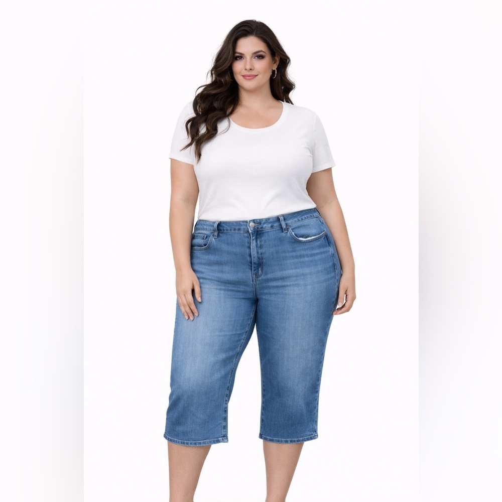 Lane Bryant Blue Capri Jeans 28 Plus